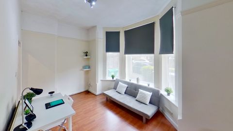 Apartment in Nottingham, Forest Fields, Nottinghamshire - More