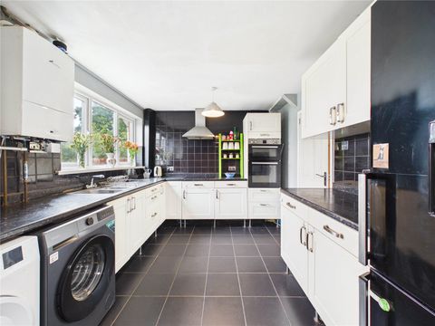 Fair Furlong, Bristol BS13