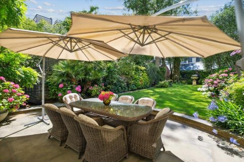 Addison Road, High Street Kensington W14 – pohled 2