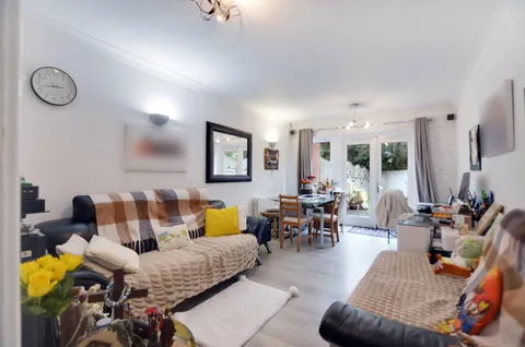 Whitley Wood Road, Reading RG2 - View 5