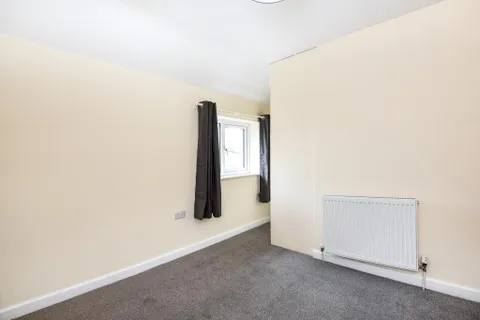 Apartment in Oxford, Temple Cowley, Cowley - View 5