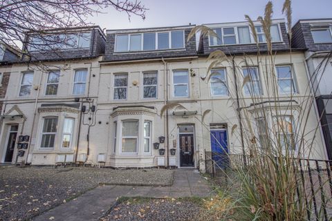 Apartment in Newcastle upon Tyne, Tyne and Wear - View 2