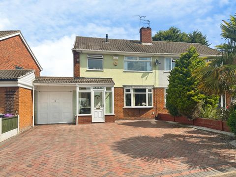 Water Mill Close, Wolverhampton WV10