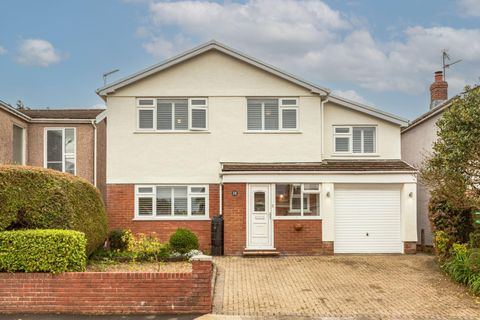 Woollacott Drive, Newton, Swansea SA3