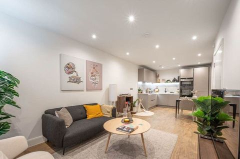 Uncle Colindale, Colindale, London NW9