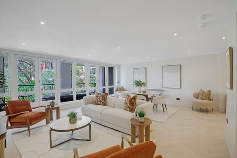 Kidderpore Avenue, London NW3