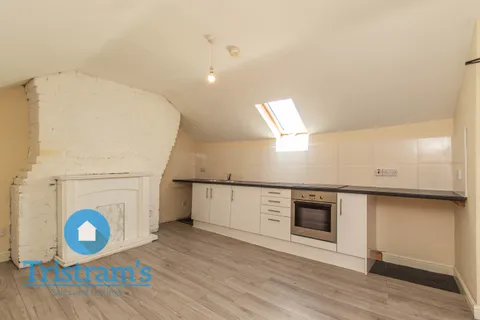 Apartment in Nottingham, Eastwood - View 5
