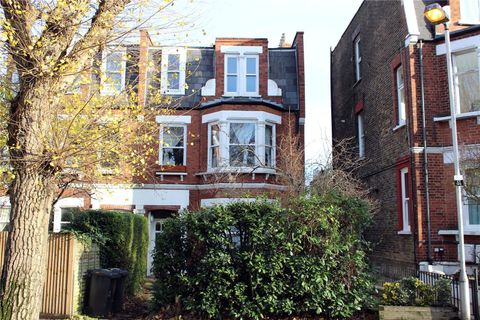 Coppetts Road, London N10