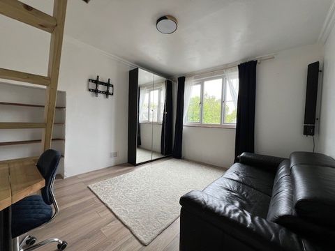 Lamond Place, Aberdeen AB25 - More