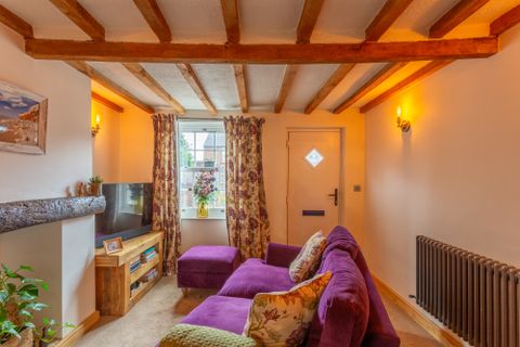 Long Row, Shardlow DE72 - More