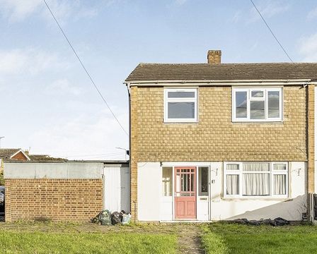 3 bed end terrace house for sale in Lodge Lane, Romford RM5, £475,000 ...