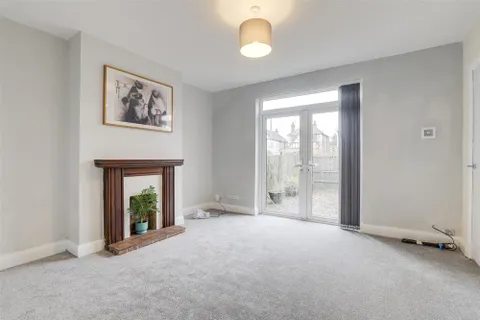 House in Nottingham, Gedling - View 5
