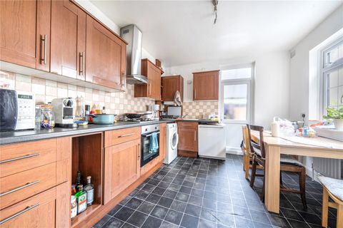 Cannon Hill, Southgate, London N14