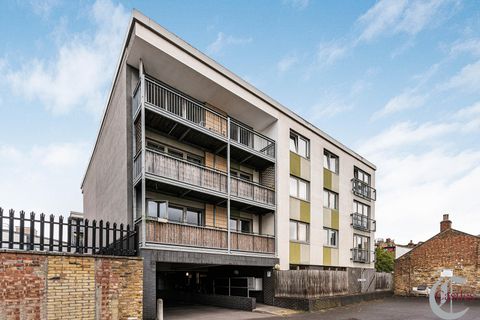 Lower Clapton Road, Hackney E5