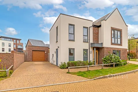 House in Milton Keynes, Oakgrove, Broughton and Milton Keynes - View 5