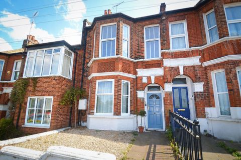 Plum Lane, London SE18