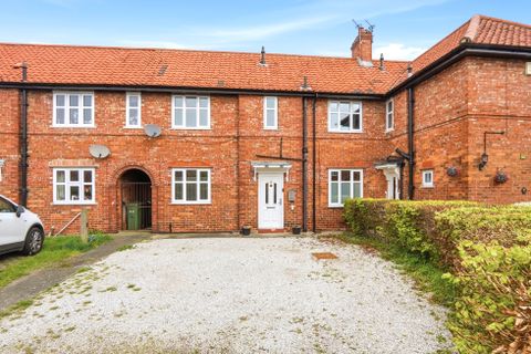 Cherry Tree Avenue, York YO32