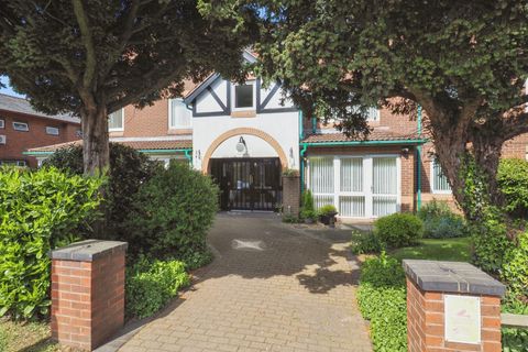 Beech Court, Nottingham NG3