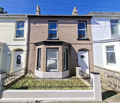 9 Watson Gardens, Plymouth PL4