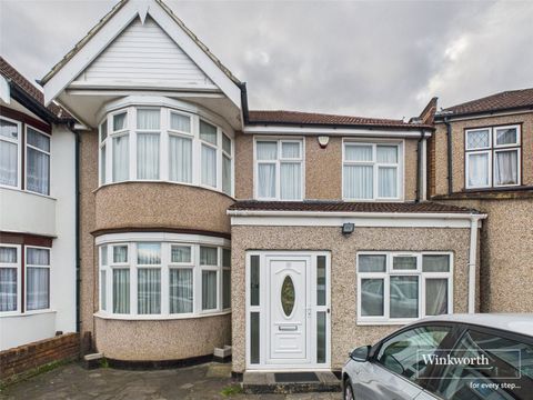 Kenton Park Crescent, Harrow, Middlesex HA3