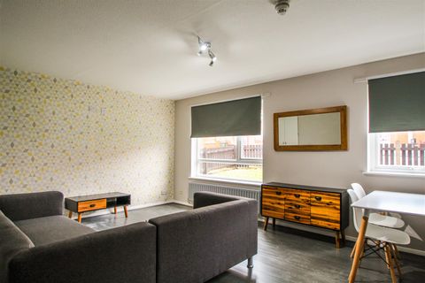 Westfield Court, Westfield Road, Hyde Park, Leeds, West Yorkshire LS3