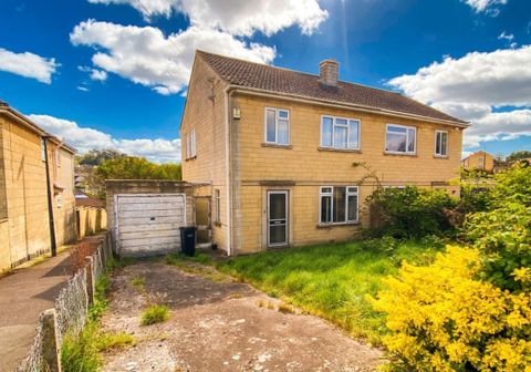 1 Belmore Gardens, Bath, Avon BA2