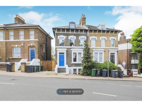 Top Floor, London SE13