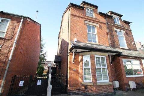 Parrin Lane, Manchester M30