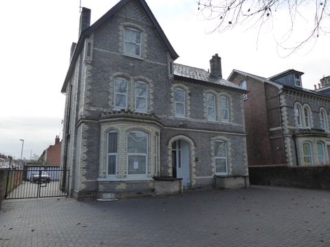 House in Reading, Newtown - View 2