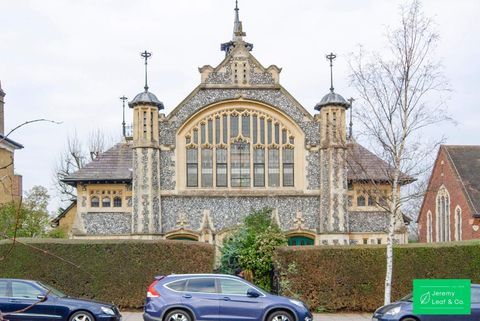 Ashlar Court, Creighton Avenue N2