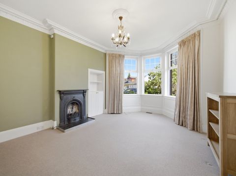 Woodhall Terrace, Juniper Green, Midlothian EH14
