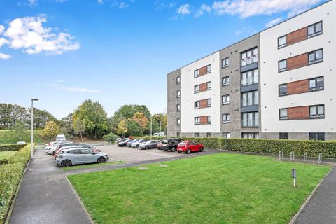Arneil Drive, Edinburgh EH5