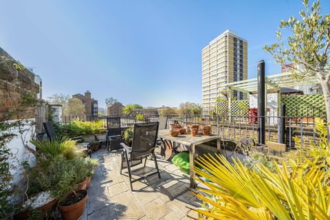 Bonnington Square, Vauxhall, London SW8