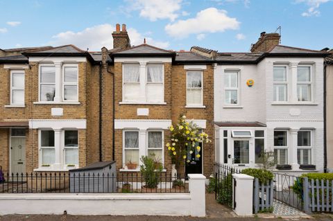 Dorien Road, Raynes Park SW20