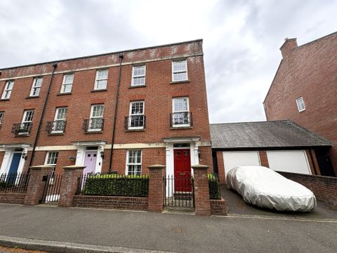 Masterson Street, Exeter EX2