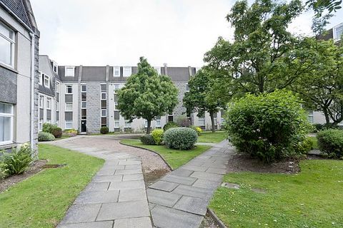 Claremont Gardens, Aberdeen AB10