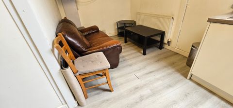 Apartment in Manchester, Rusholme, Greater Manchester - More