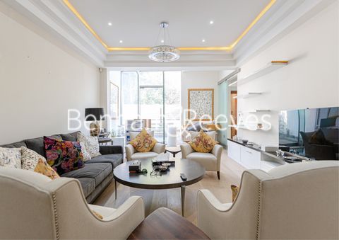 Trevor Place, Kensington SW7 - View 2