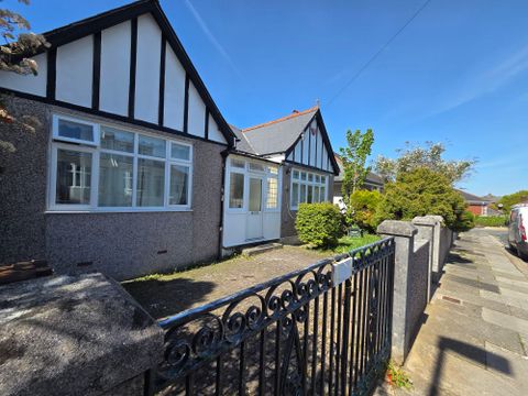 Brean Down Road, Plymouth PL3