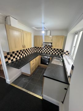 Heath Park Road, Romford RM2