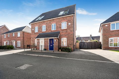 Tamarind Drive, Liverpool L11