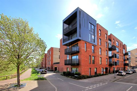 Hering Road, Trumpington, Cambridge CB2
