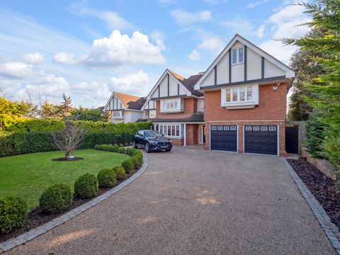 Hanyards Lane, Cuffley EN6 – pohled 2