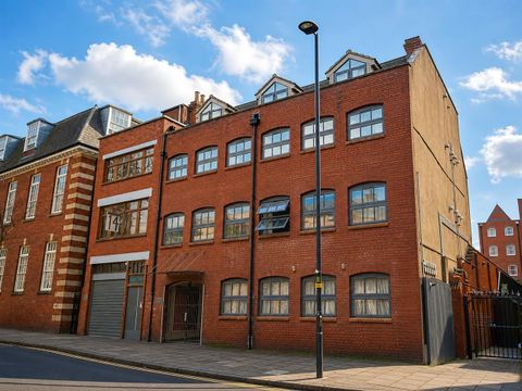 Apartment in Bristol, Old Market, Broadmead - View 2