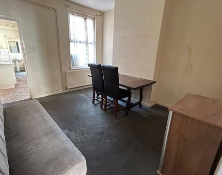 25 Bruce Street, Off Narborough Road, Leicester LE3