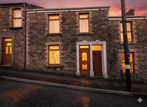 Pleasant Street, Morriston, Swansea SA6