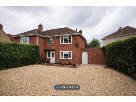 Whitley Wood Road, Reading RG2