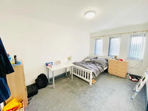 Apartment in Nottingham, West Bridgford - View 5