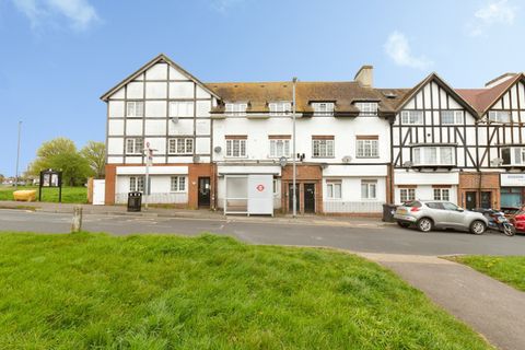 Gilders Road, Chessington KT9