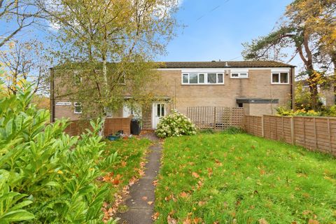 Muirfield Gardens, Birmingham, West Midlands B38